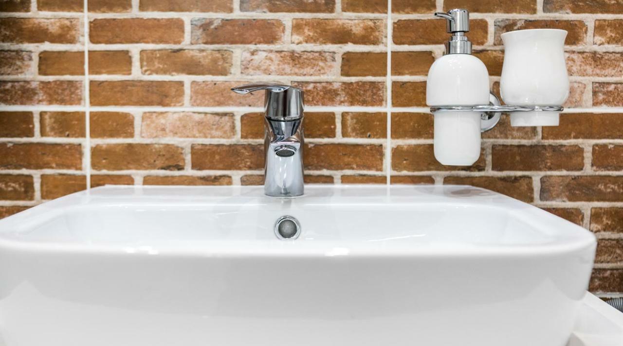 Rentplanet - Apartament Topolowa Cracovia Esterno foto